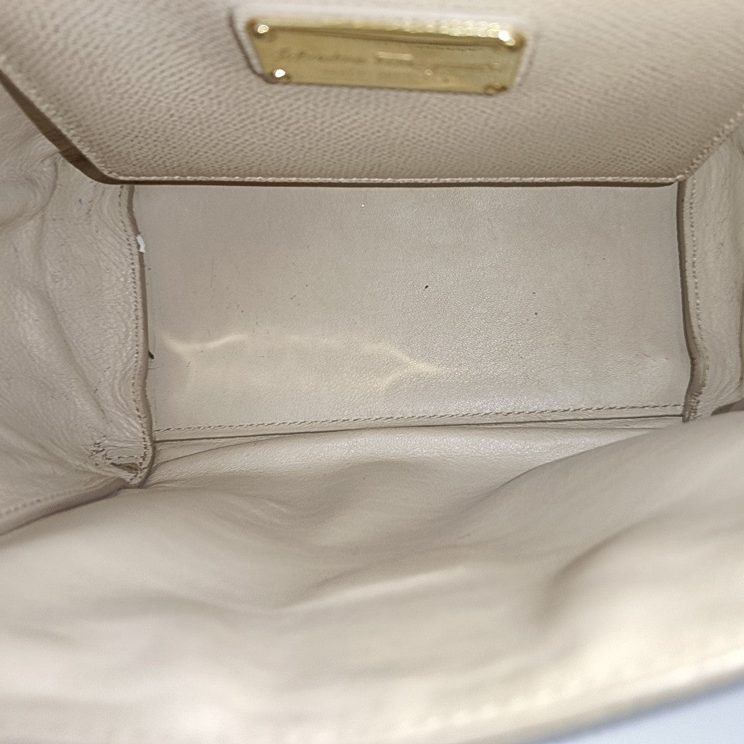 Carrie Calfskin Beige