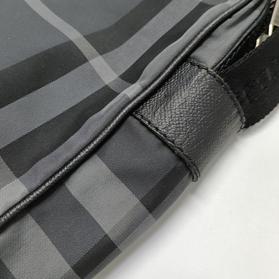 Nylon Gray