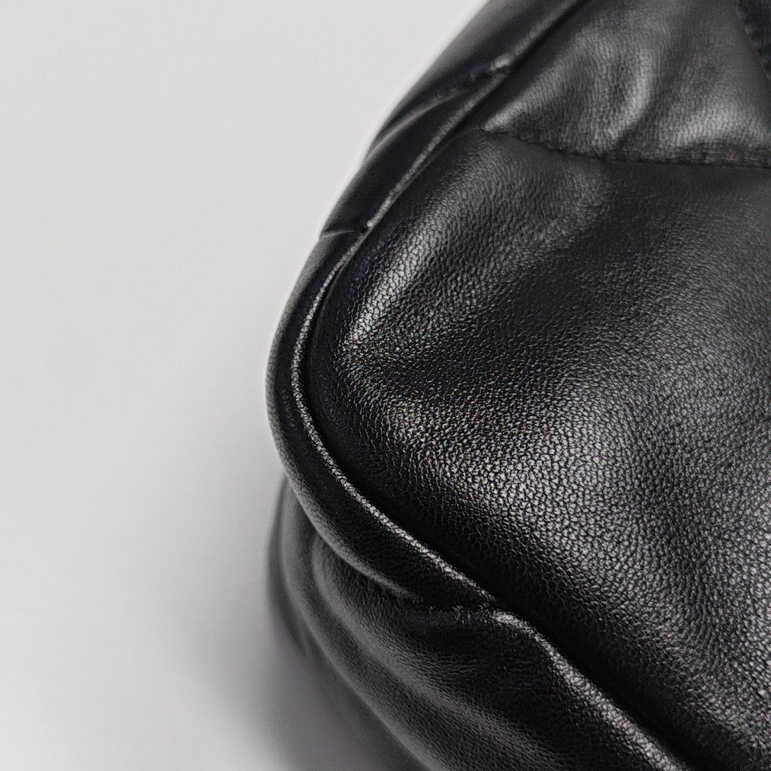 CHANEL 19 Small Quilted Lambskin Black