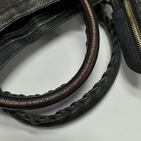 Classic Metallic Edge City Medium Lambskin Black