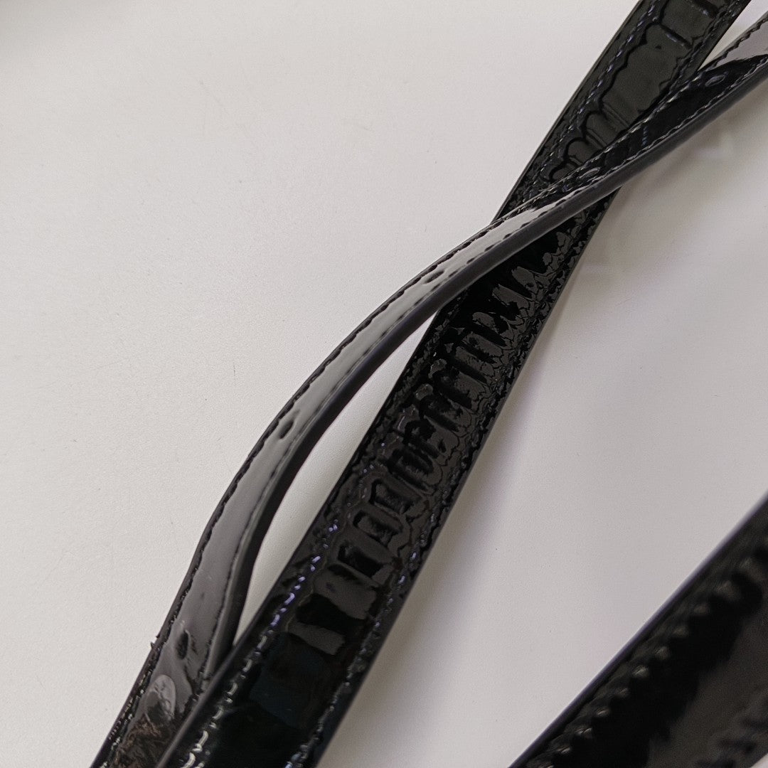 Karligraphy Patent Leather Black