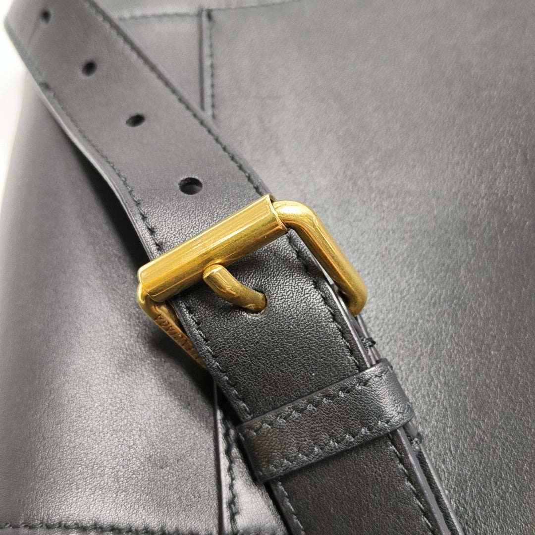 Downtown Small Calfskin Black