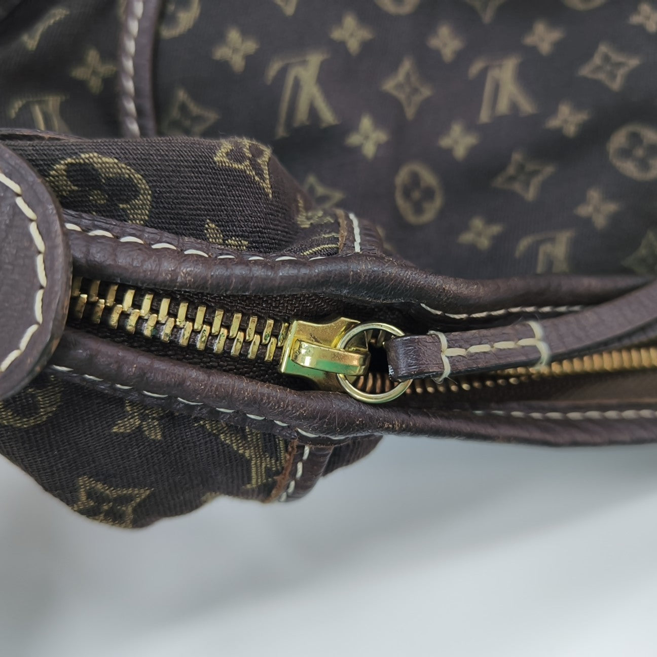 MANON Monogram Canvas Brown
