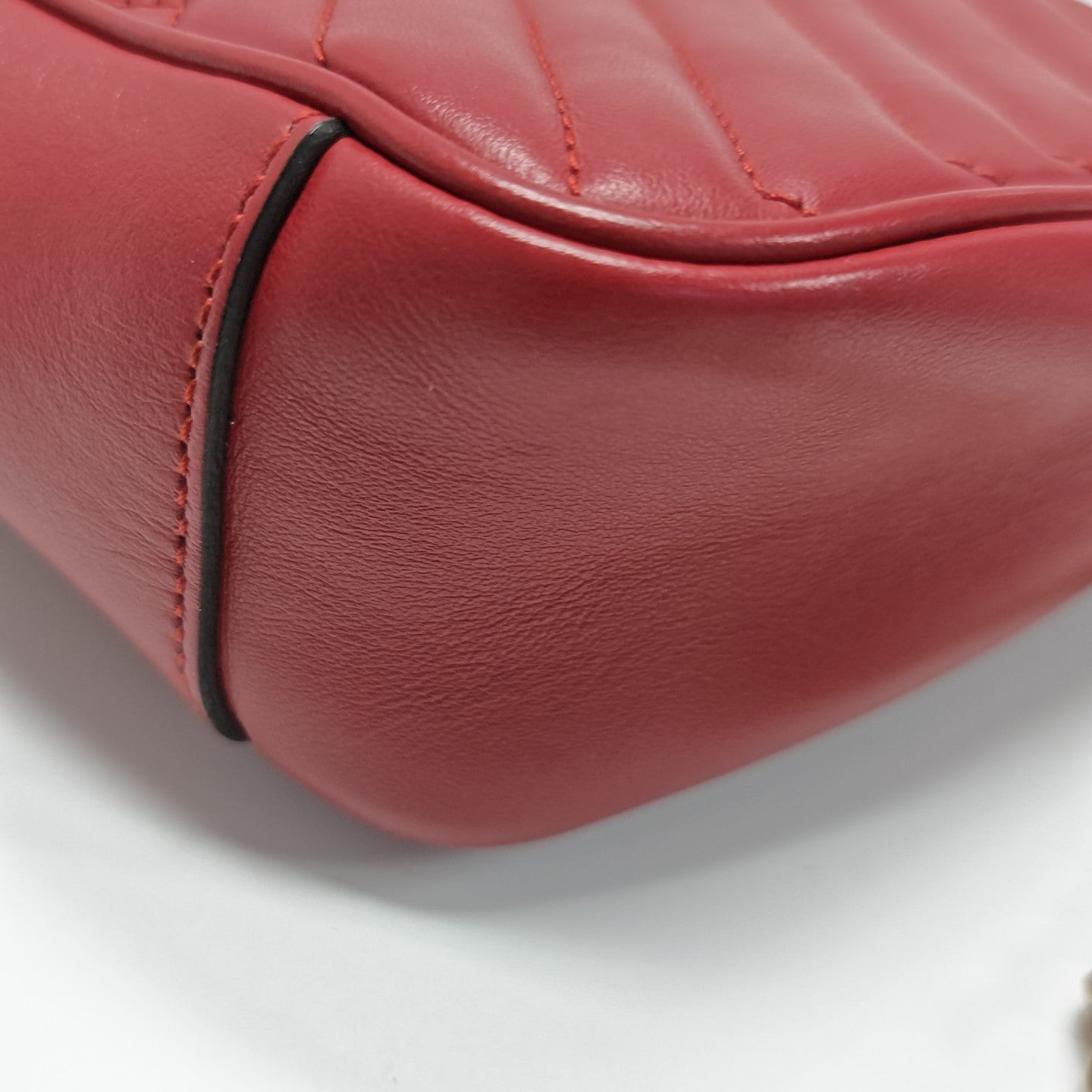 GG Marmont Medium Quilted Calfskin Red