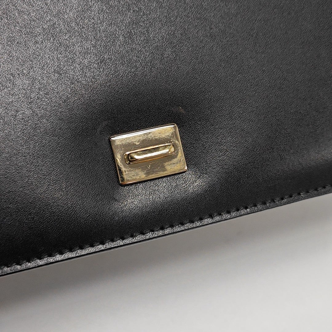 Vara Leather Black