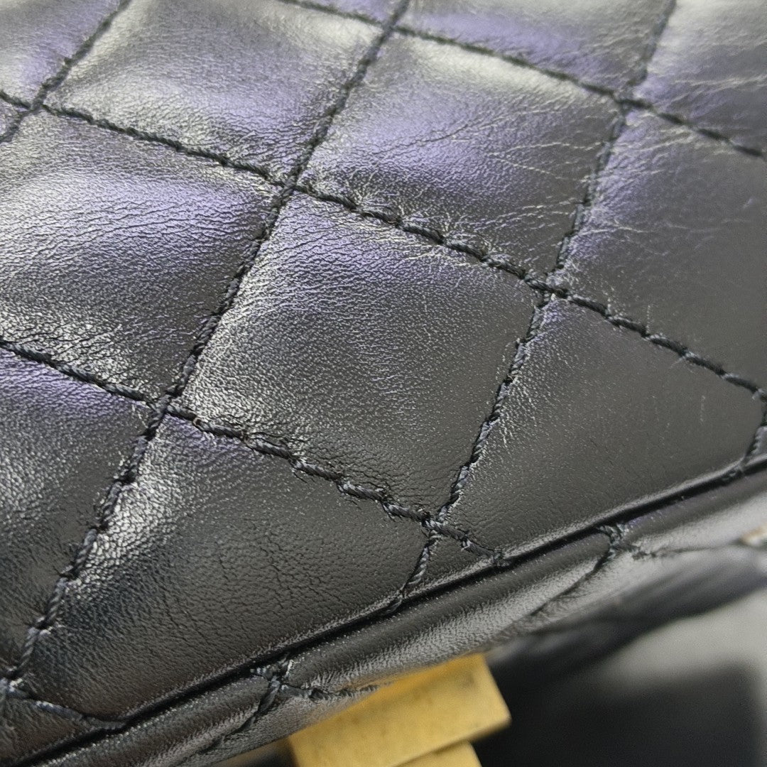 2.55 224 (mini) Quilted Vintage Calf Black
