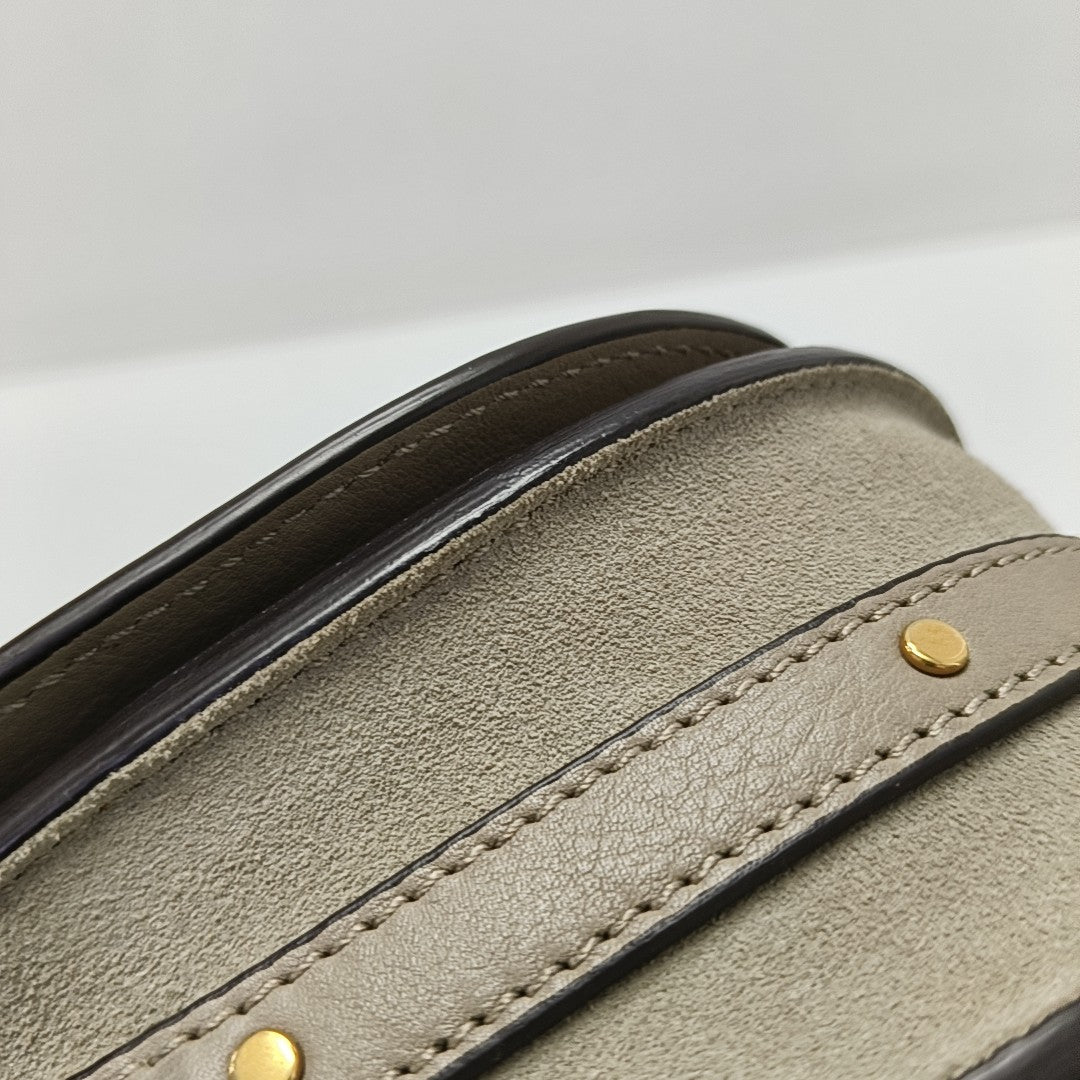 Nile Small Calfskin Gray