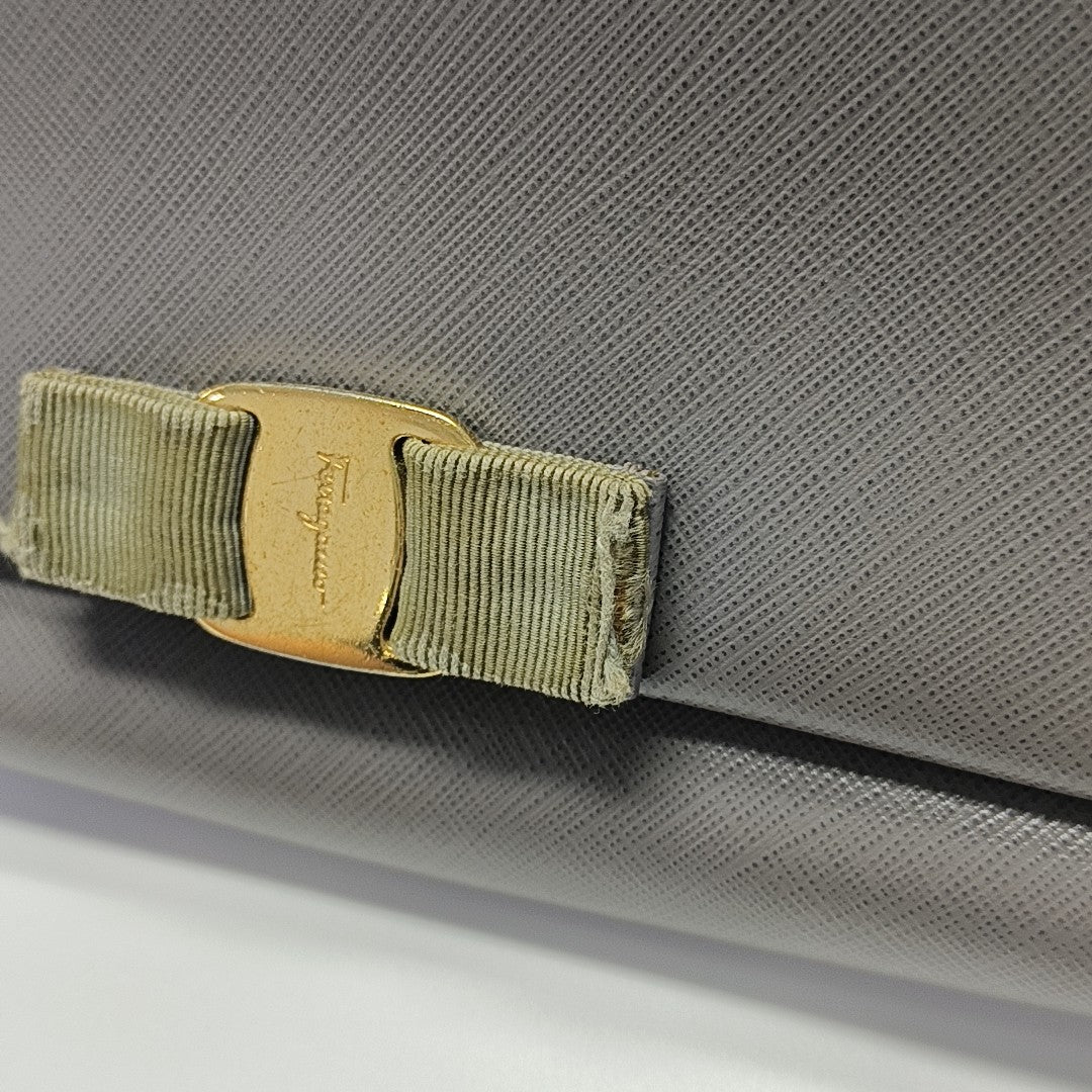 Ginny Leather Gray