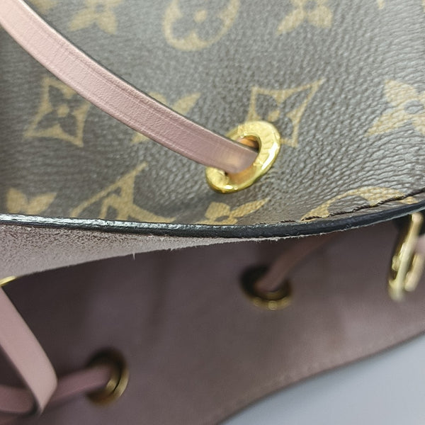 NÉONOÉ MM Monogram Coated Canvas Brown