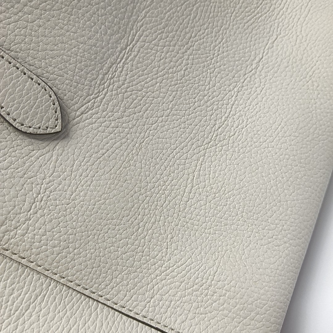 Swing Calfskin White