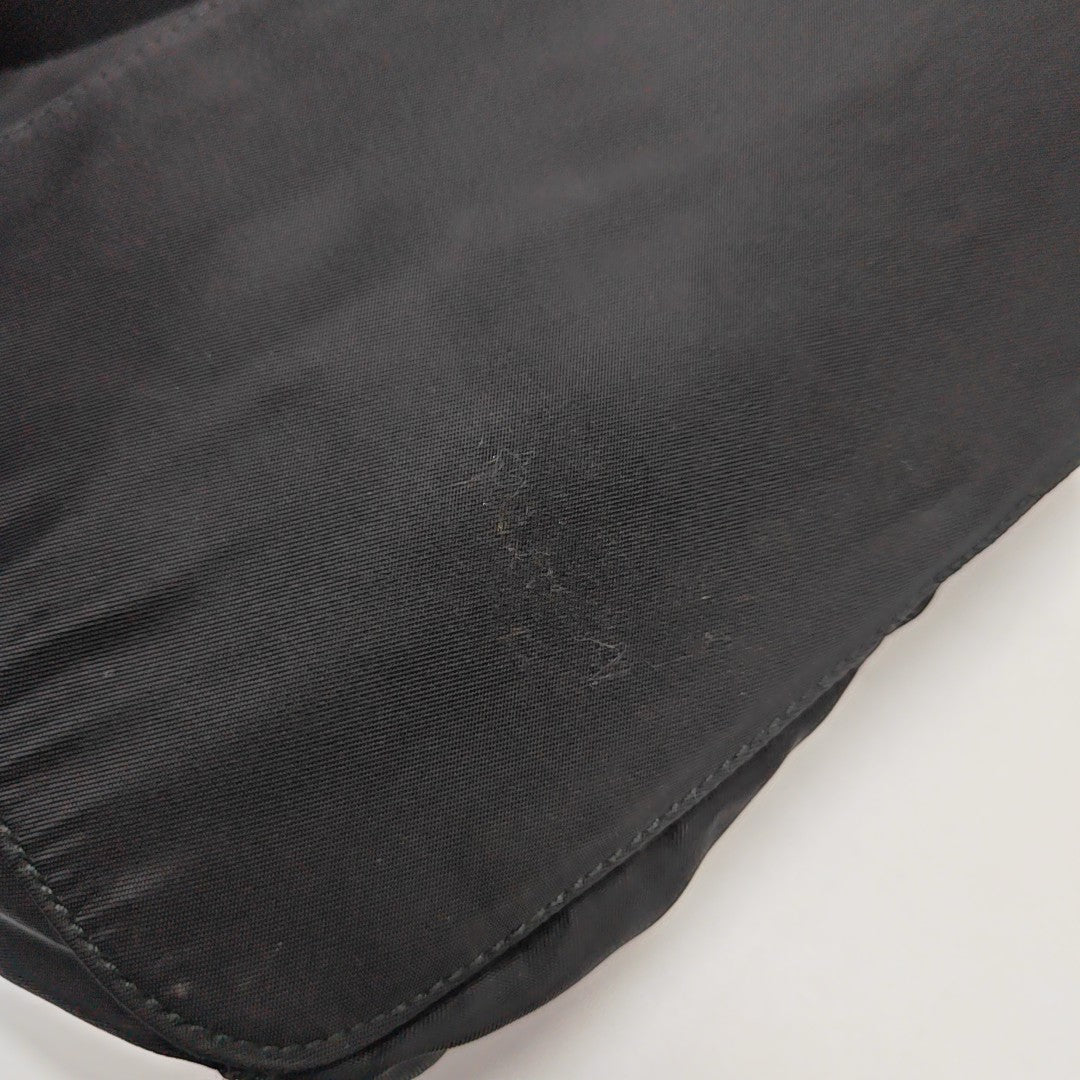 Vela Small Nylon Black