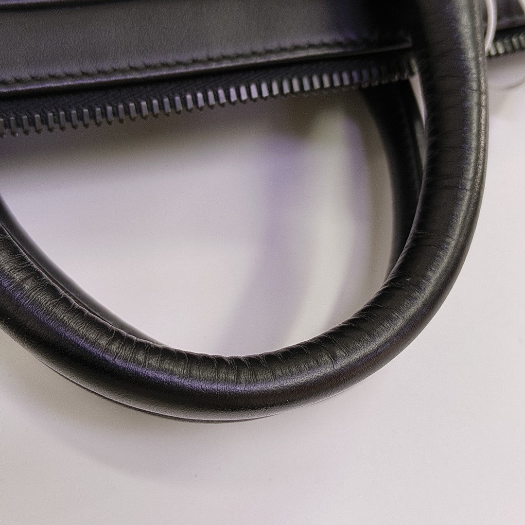 Calfskin Shoulder Bag Black