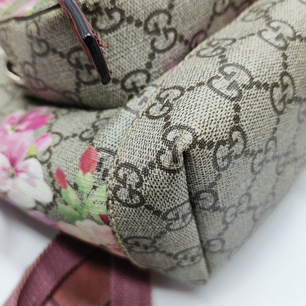 GG Blooms Coated Canvas Black