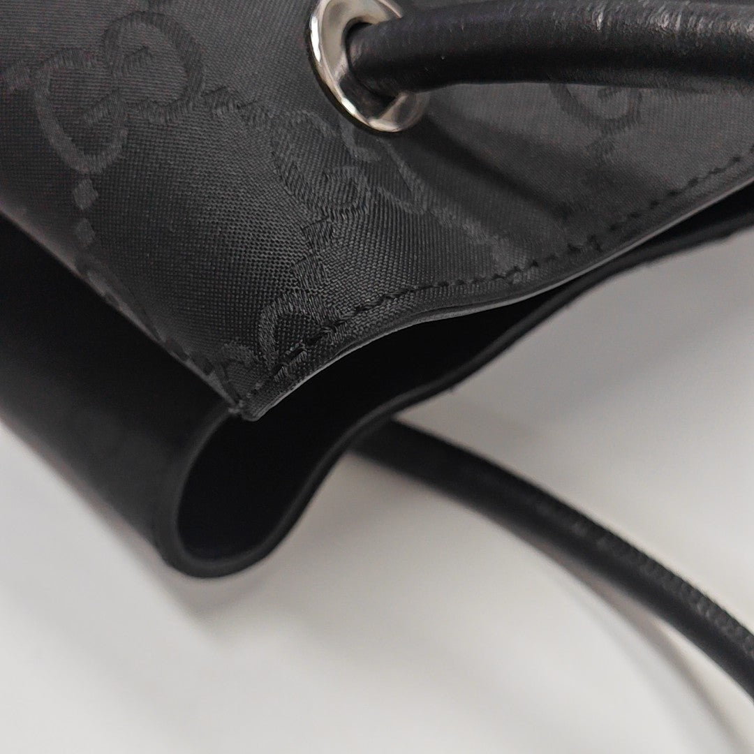 Monogram Canvas Black