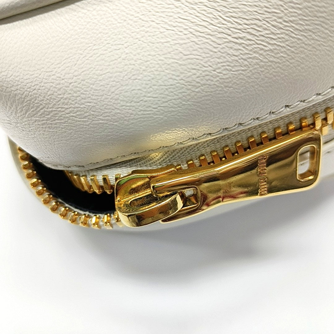 Authenticated pre-owned  Arcadie Matelassé Large Quilted Lambskin White - Shoulder Bag at Looply