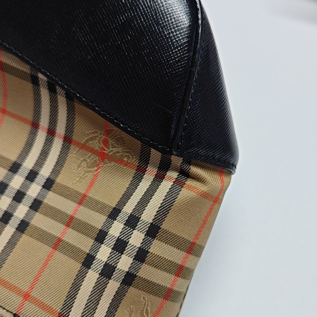 Haymarket Canvas Brown