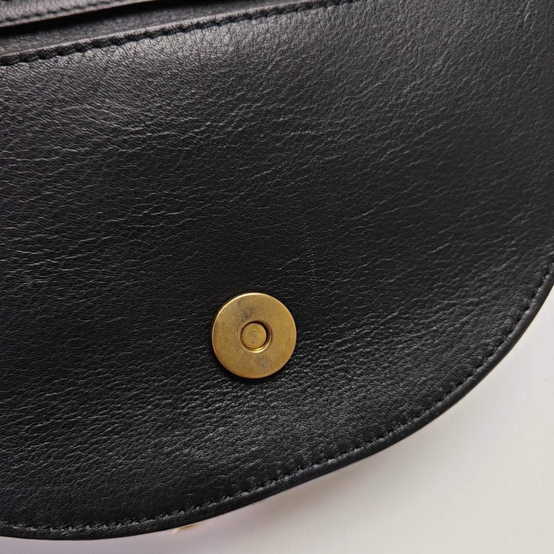 Nile Small Calfskin Black