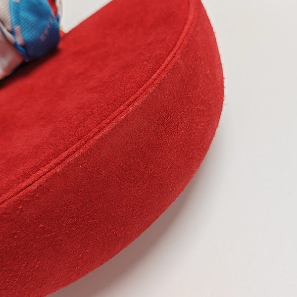 Opera Suede Red