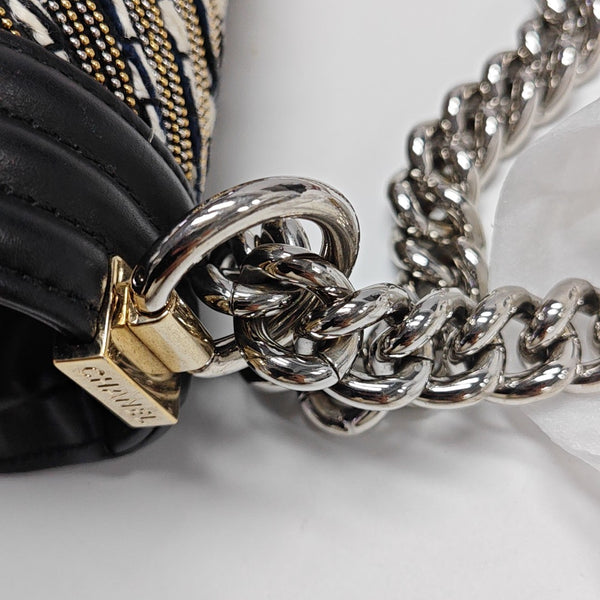 BOY CHANEL Small Chevron Calfskin Black