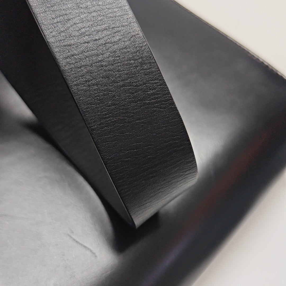 Square Stone Calfskin Black