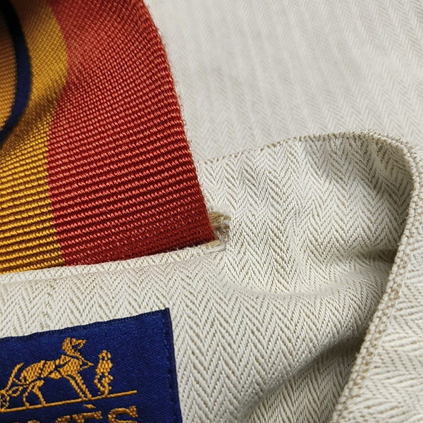 Cavalier Canvas White