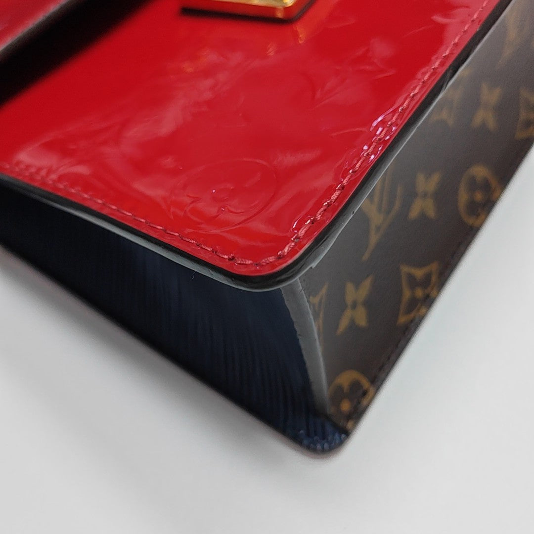 SPRING STREET Patent Leather Red