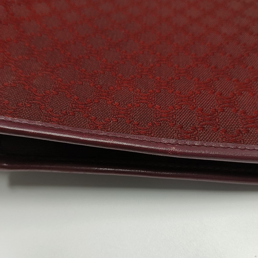 Canvas Red