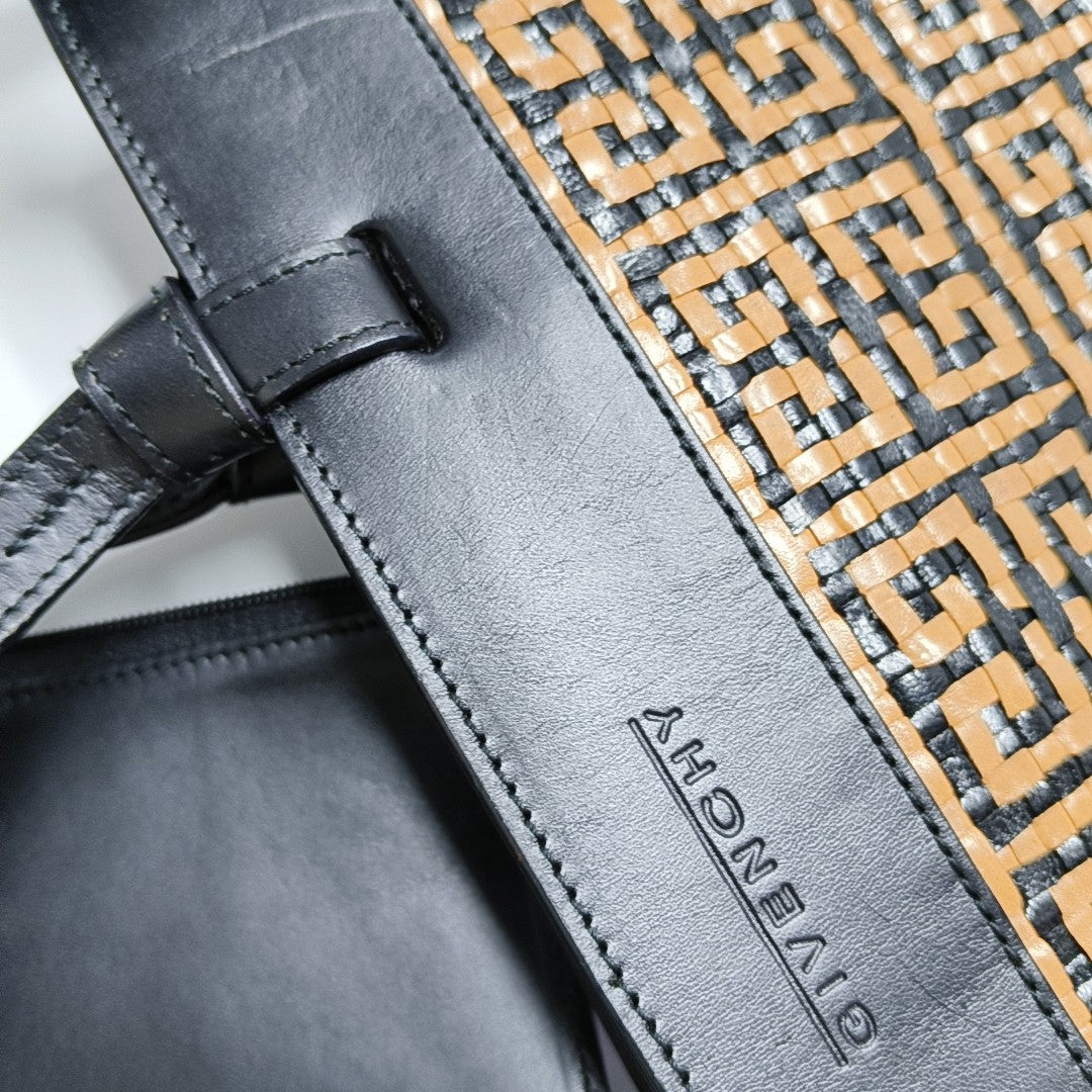 Calfskin Beige