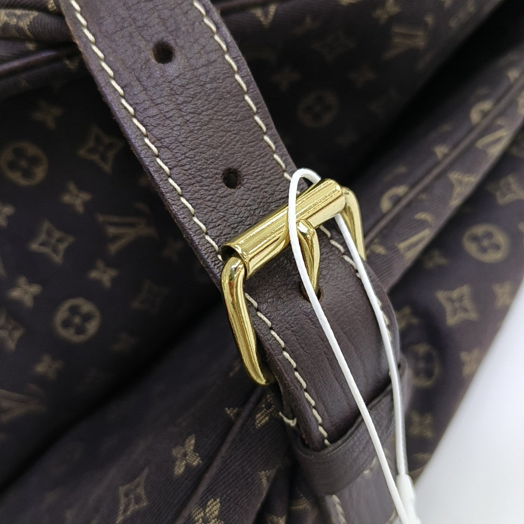 SAUMUR Extra Large Monogram Canvas Brown