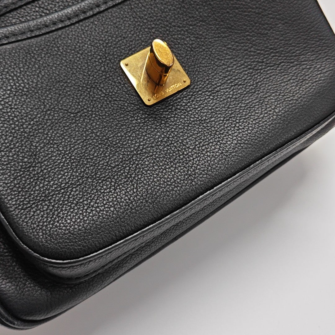 LOCKME TENDER PM Calfskin Black