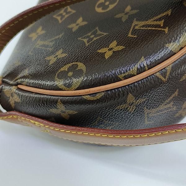TAMBOURINE Monogram Coated Canvas Brown