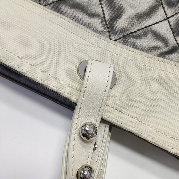 PARIS BIARRITZ Large Quilted Coated Canvas Gray