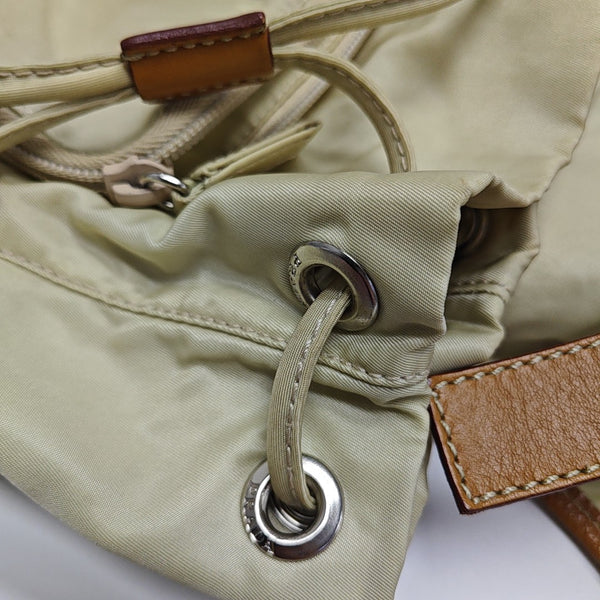 Vela Nylon Beige