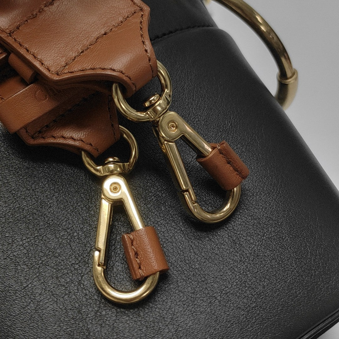 Roy Calfskin Green