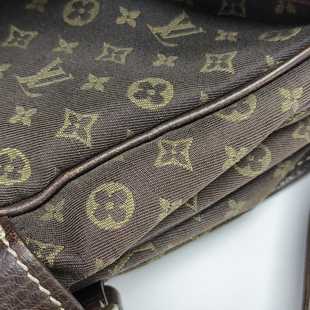 SAUMUR 28 Monogram Canvas Brown
