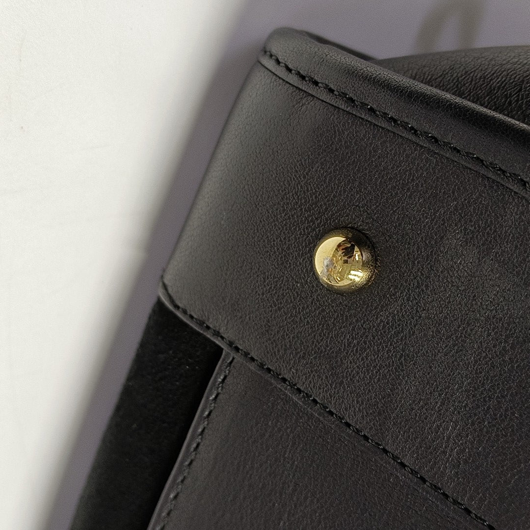 Amazona 28 Suede Black