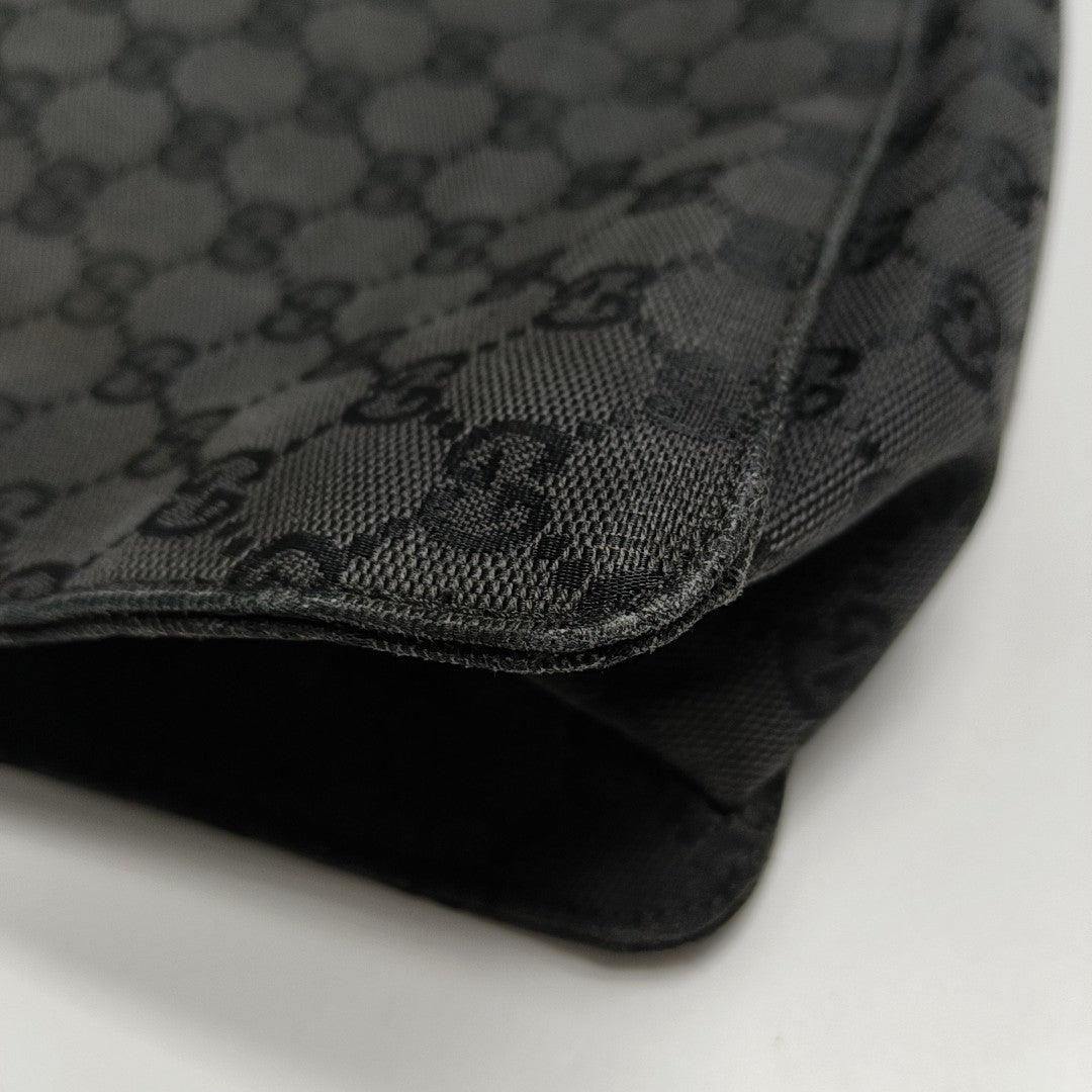 Monogram Canvas Black