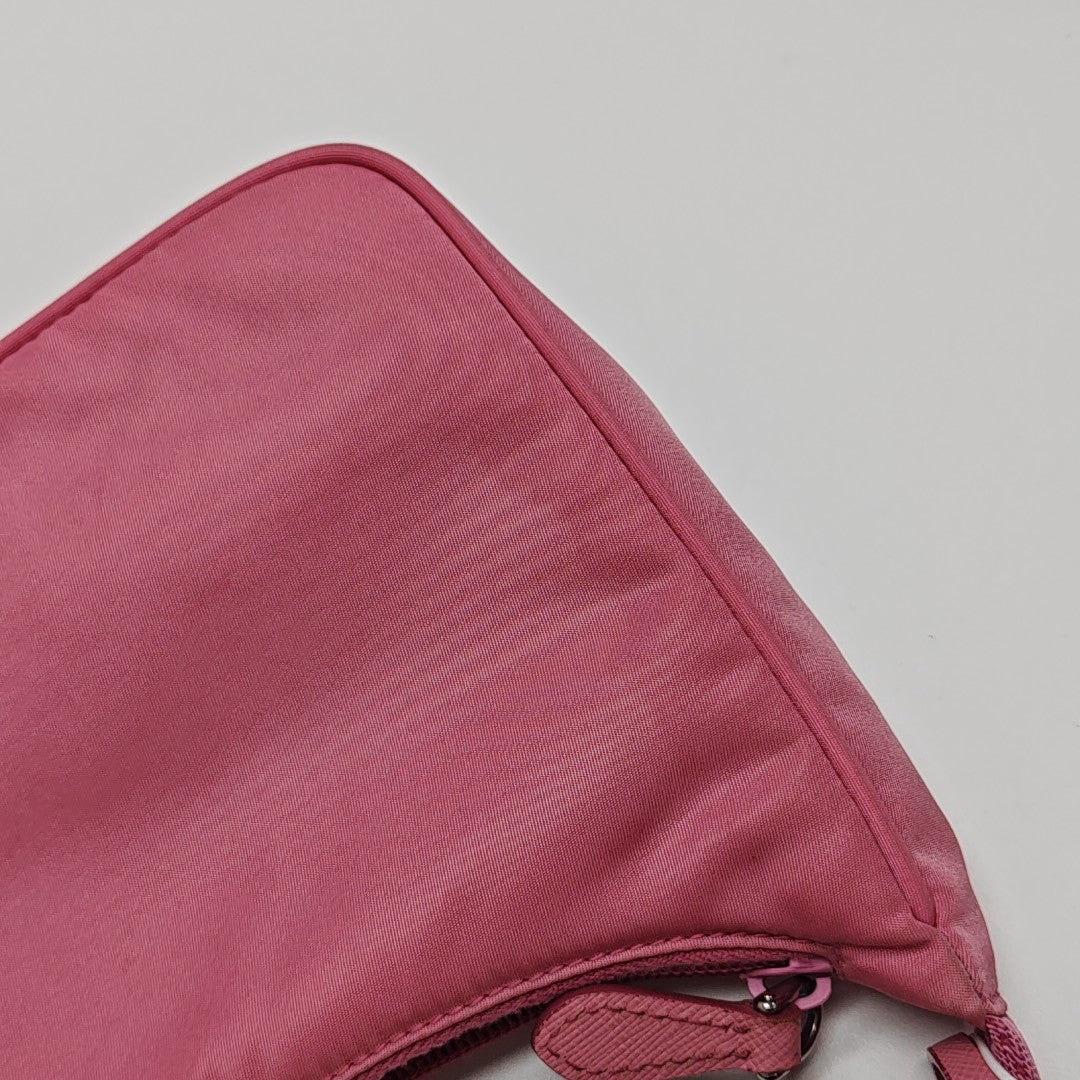 Re-Edition2000 Mini Nylon Red
