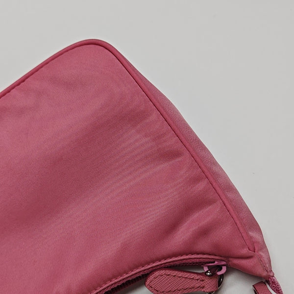 Re-Edition2000 Mini Nylon Red