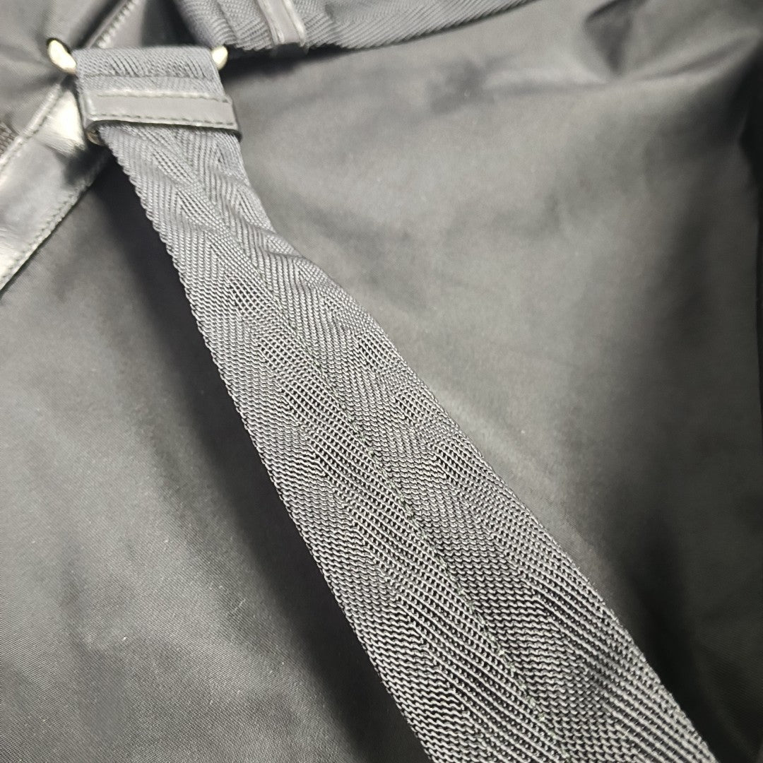 Re-Nylon Medium Nylon Black