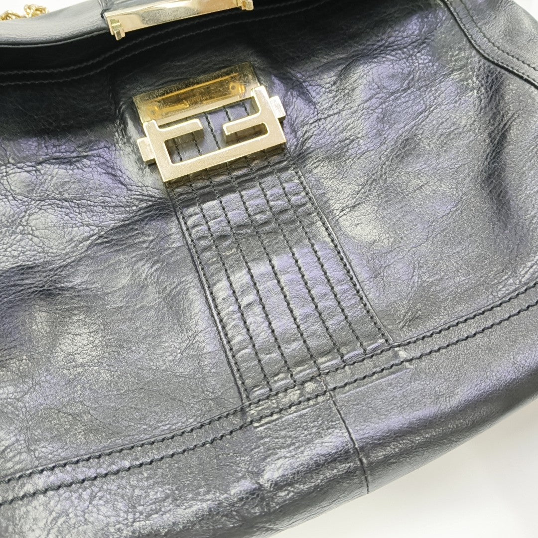 Baguette Quilted Calfskin Black