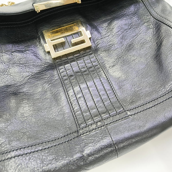 Baguette Quilted Calfskin Black