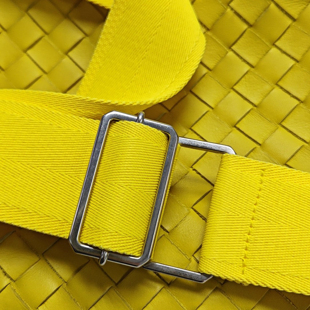 Jodie Calfskin Yellow