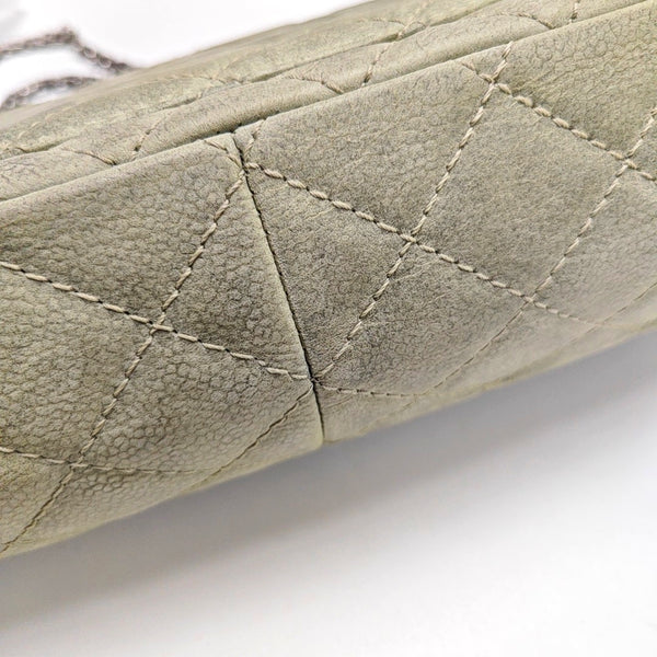 Authenticated pre-owned  2.55 Quilted Calfskin Green - Shoulder Bag at Looply