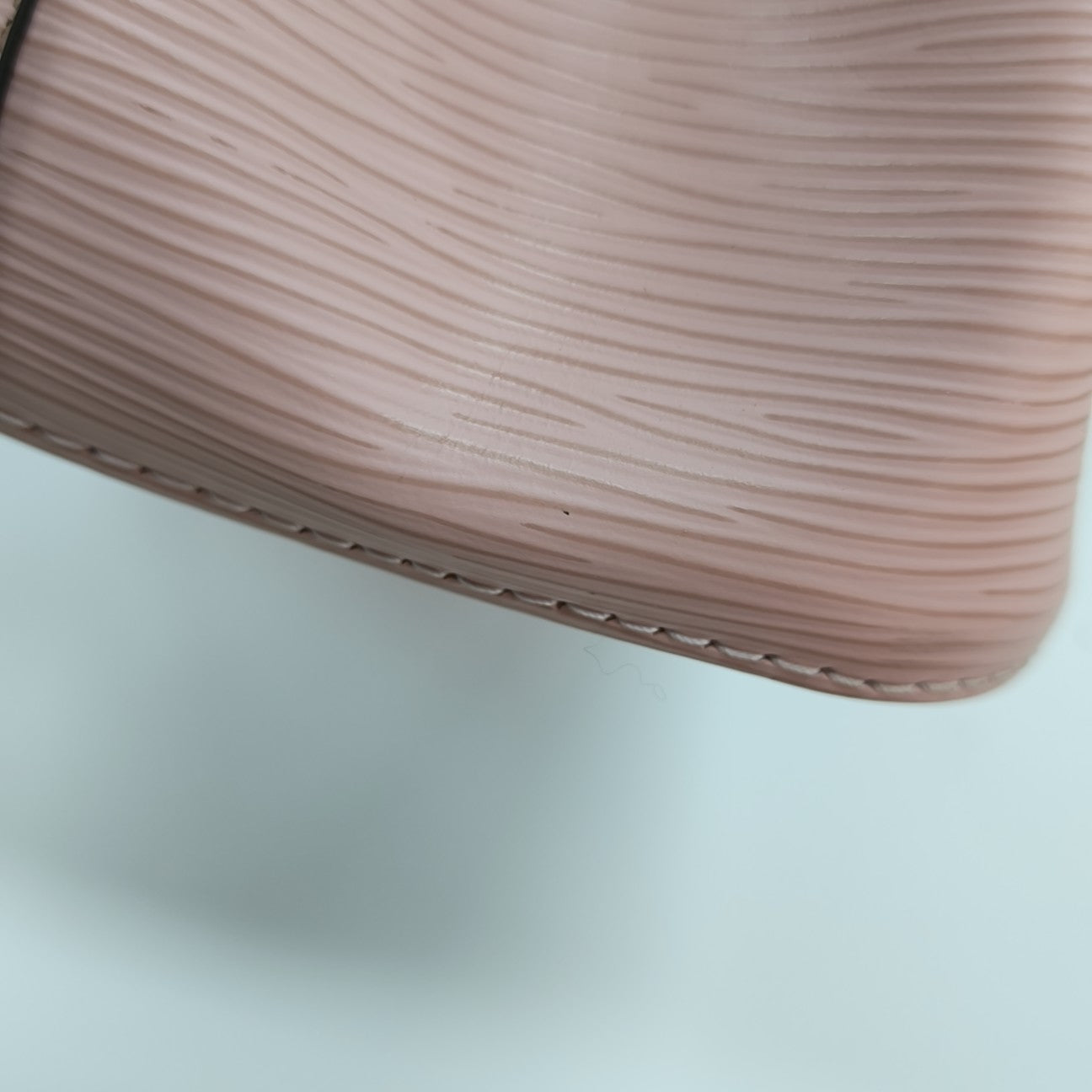 NÉONOÉ MM Epi Pink