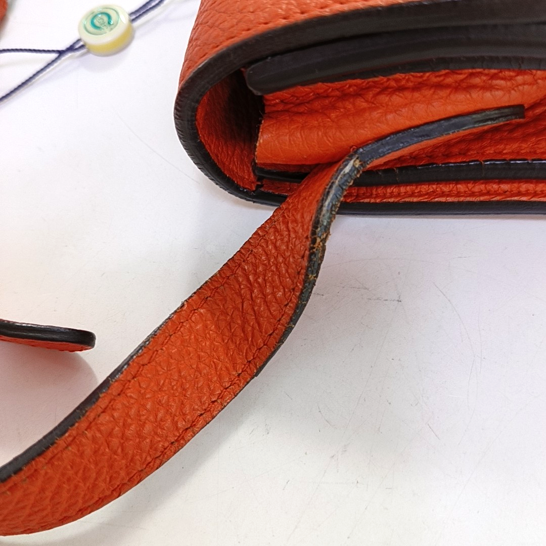 Authenticated pre-owned  Jackie 1961 Calfskin Orange - Crossbody Bag at Looply