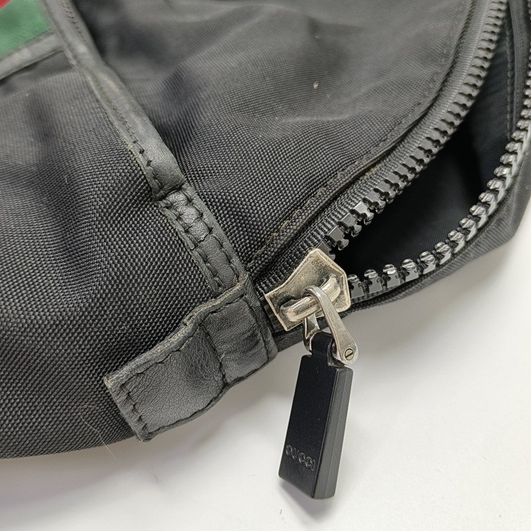 Signature Canvas Black