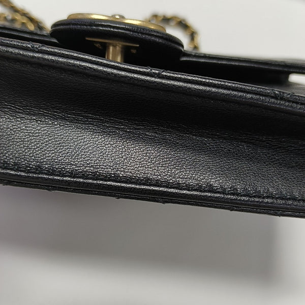 Quilted Lambskin Crossbody Bag Black