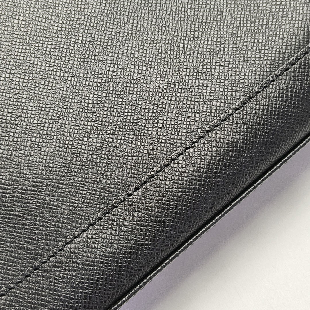 IGOR Calfskin Black