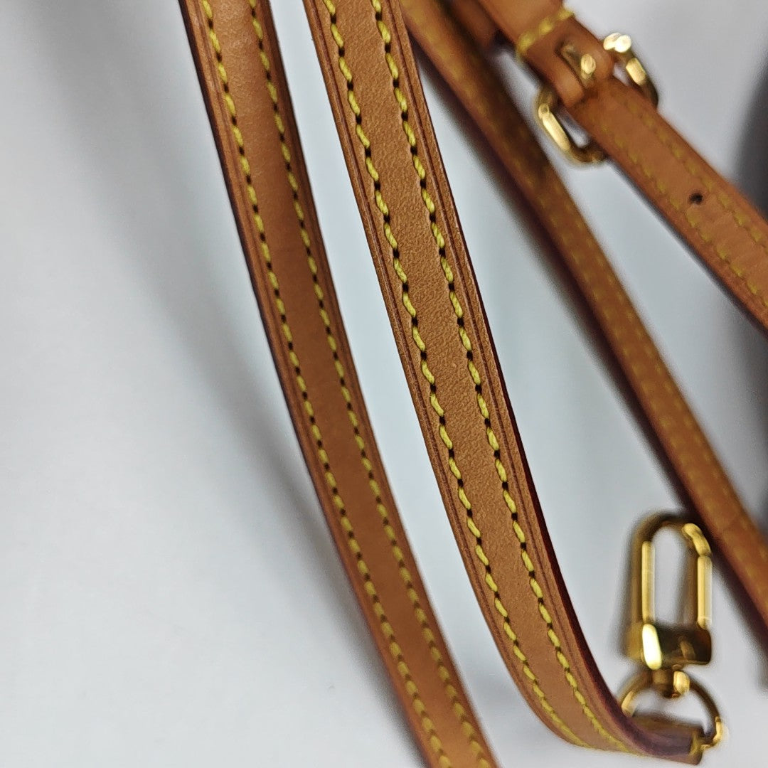 BOITE CHAPEAU PM Monogram Coated Canvas Brown